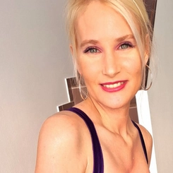 Noémi, 33 éves escort szexpartner profilkép