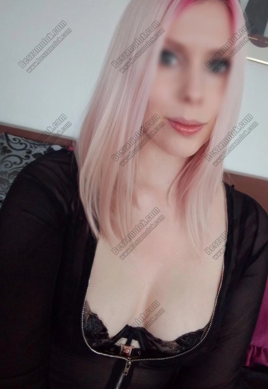 Viktória - +36 20 496 4692 - levezetes foto