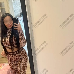 Ivett, 19 éves escort szexpartner profilkép